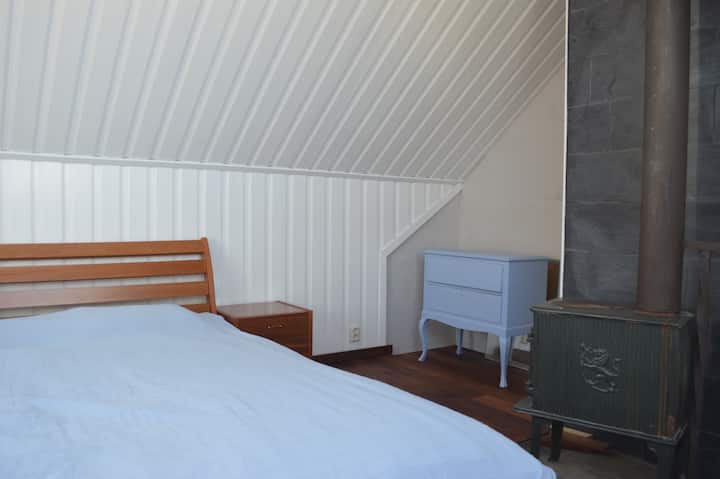 غرفة النوم 1