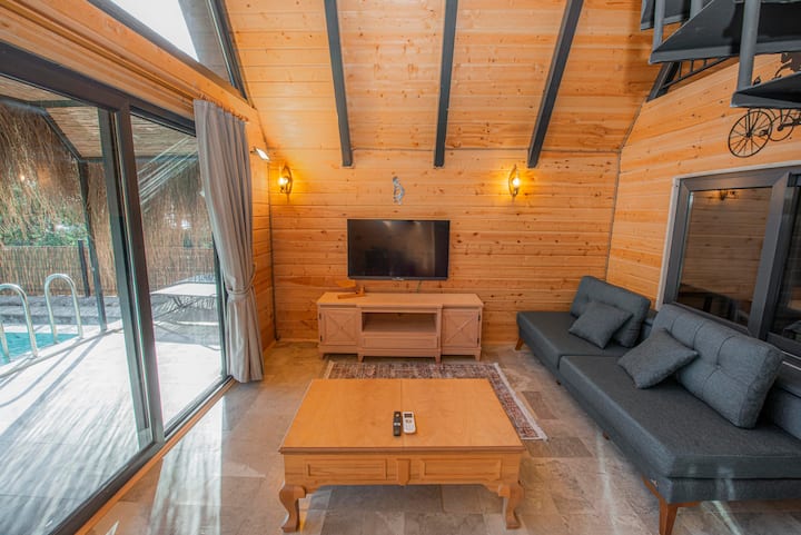 Deniz Manzaralı Bungalow 1, Faralya, Fethiye'de - Faralya