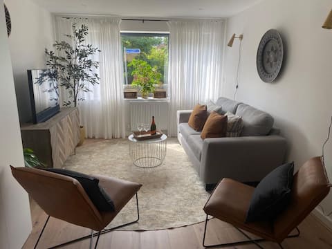 Successful Airbnb property: Central York❤︎ quiet 1 bed. apt. nr all facilities in Huntington