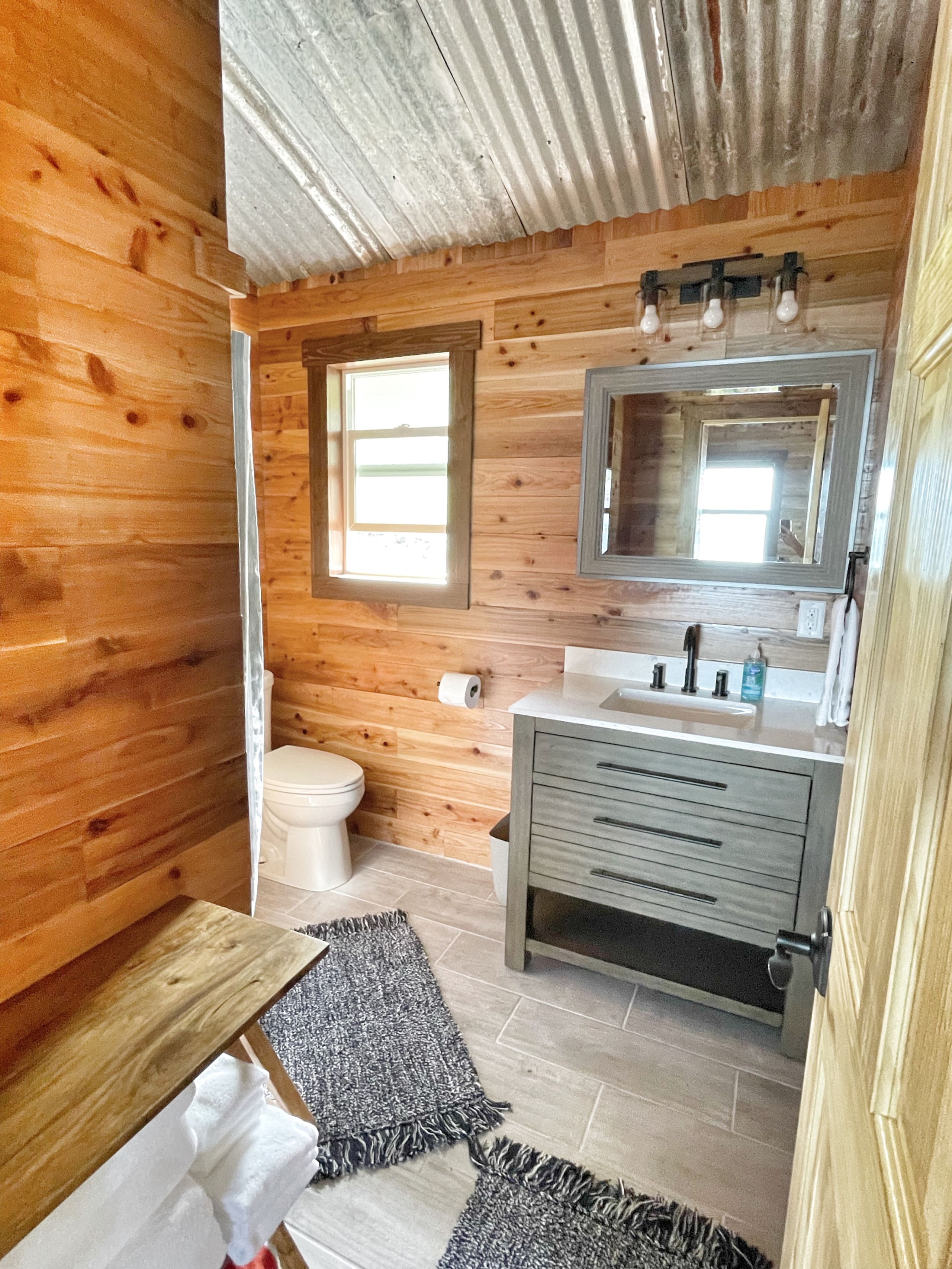 Guesthouse in Holualoa · ★4.86 · Studio · 1 bed · 1 private bath - Image 9