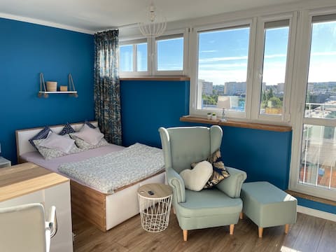 Popular Airbnb listing: Apartment with a beautiful view of western Szczecin in Centrum