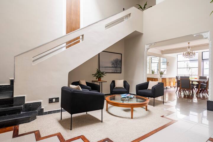 Art deco Condesa 5 BR house with a Rooftop gallery image 4