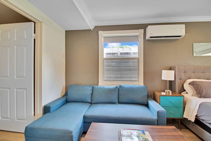 Modern Spacious 1 Bedroom #3 Close To The Beach - Hollywood, FL