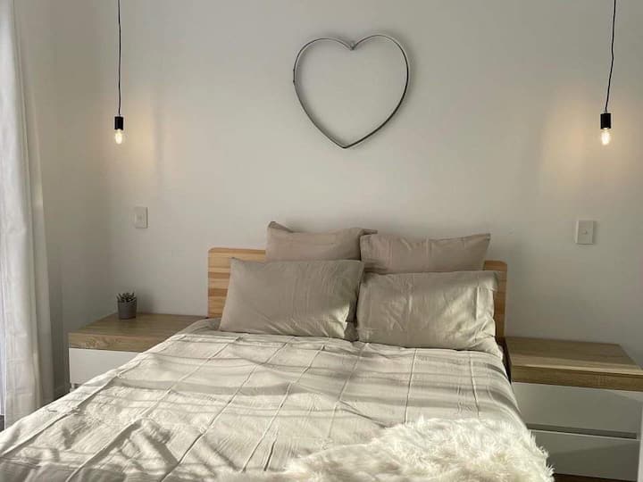 Mastersuite met queensize bed