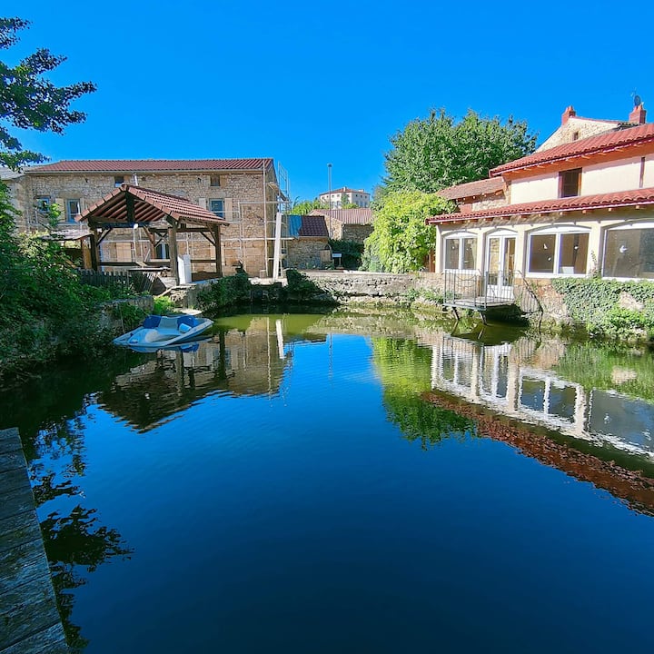 Magnifique Demeure Entre Ancien Et Modernité - Puy-de-Dôme