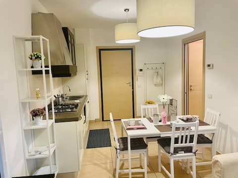 Proprietà Airbnb di successo: Comfortable and elegant apartment, 5-minute walk to the sea a Rimini