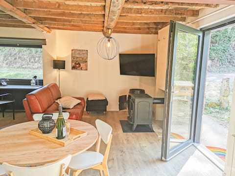 Charming house, garden and garage - La Vigne