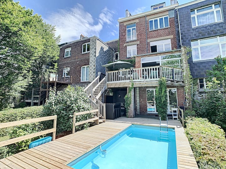 4 bedroom townhouse, fully equipped – swimming pool