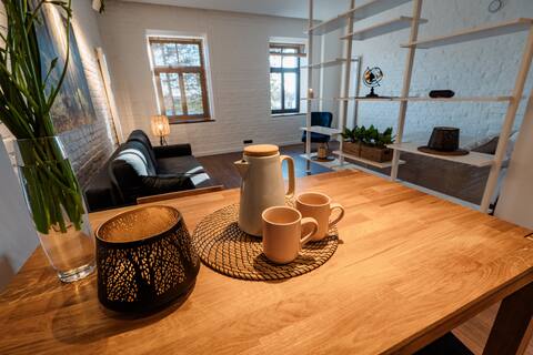 APT17 Studio