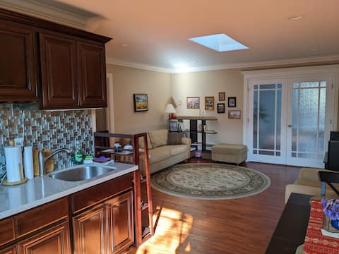 Top Airbnb: Guest Suite in Fremont in Fremont