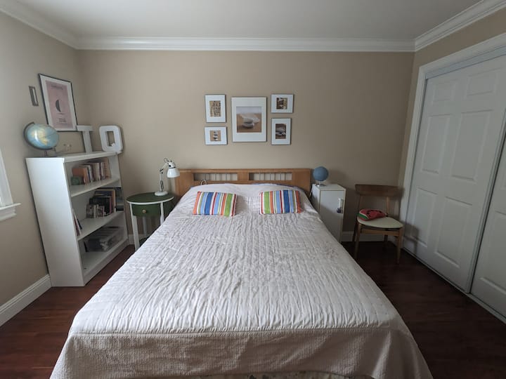 Chumba cha kulala cha kwanza