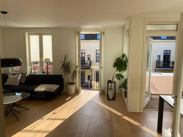 High standard apartment Grünerløkka -room for rent