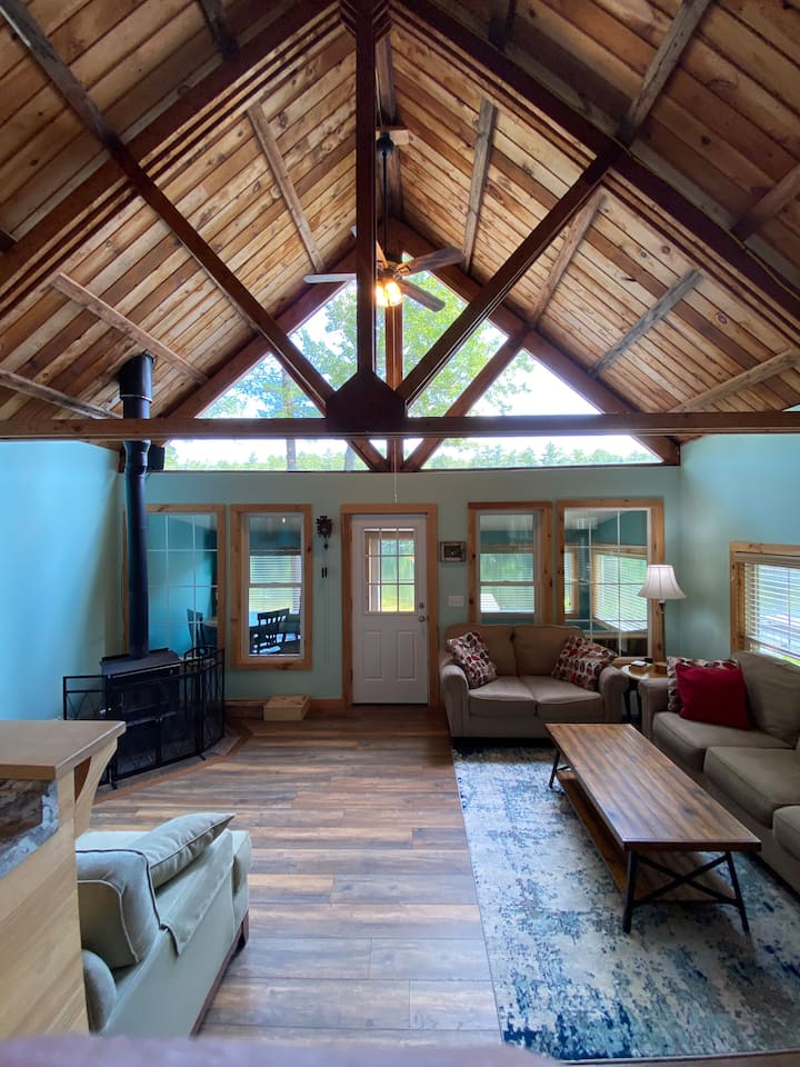 Klassisches Maine-Camp am ruhigen Notierteich, Raymond - Airbnb