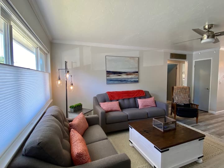 Jameson Creek Cottage - Gated Community - Fortuna, CA