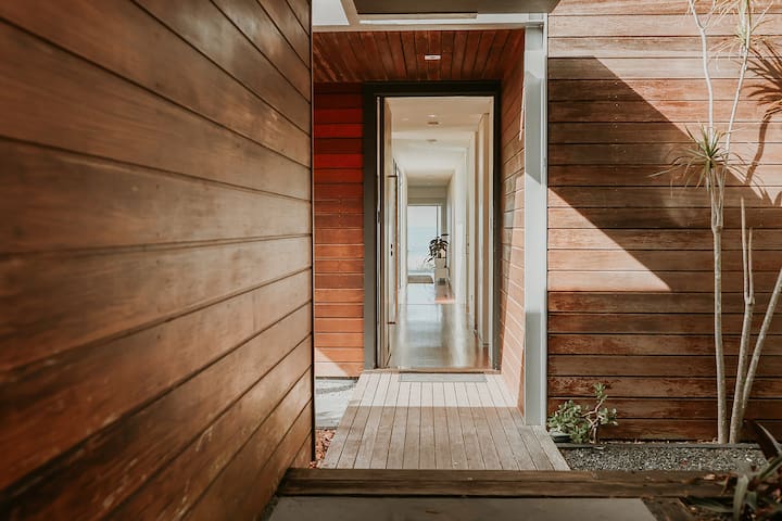 Salt | Blueys Beach gallery image 2