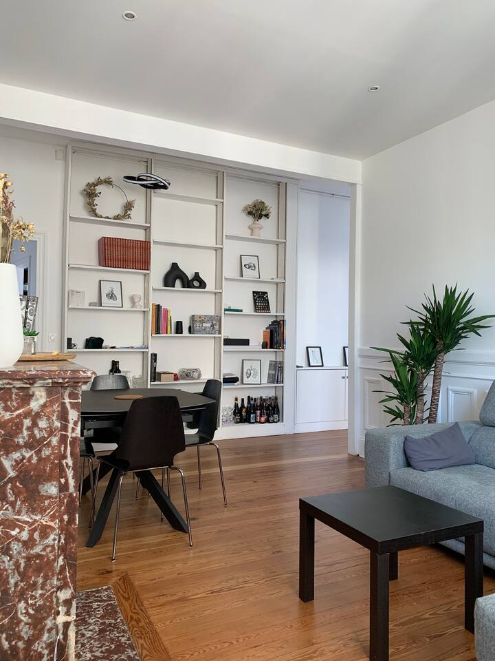 La Madeleine Beautiful apartment on Grand Boulevard Apartments for