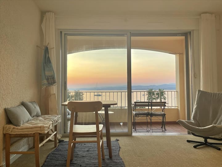 Grand Studio, Superbe Vue Mer. - Six-Fours-les-Plages