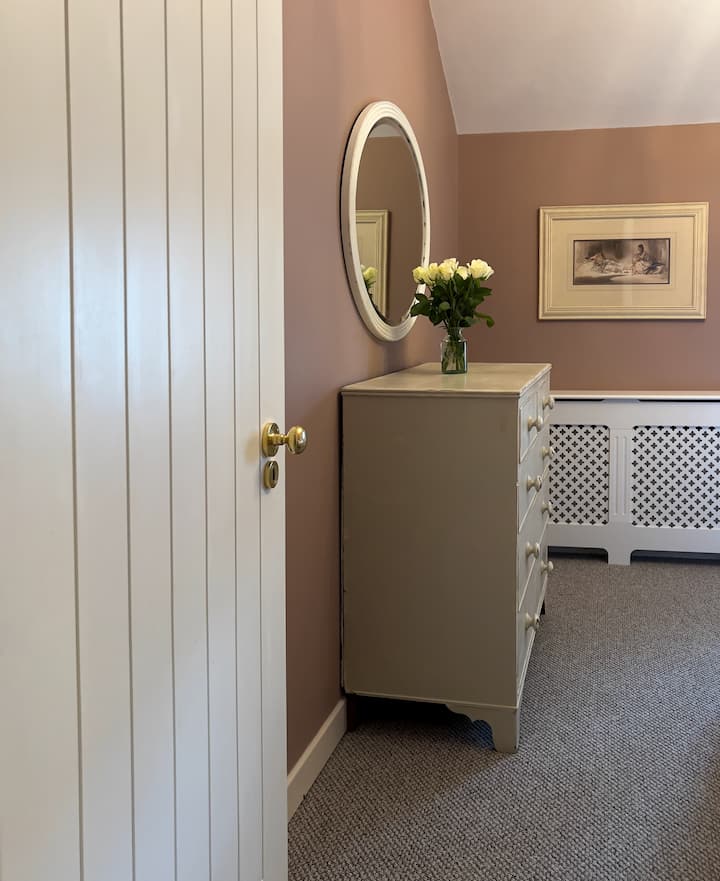 საძინებელი 3