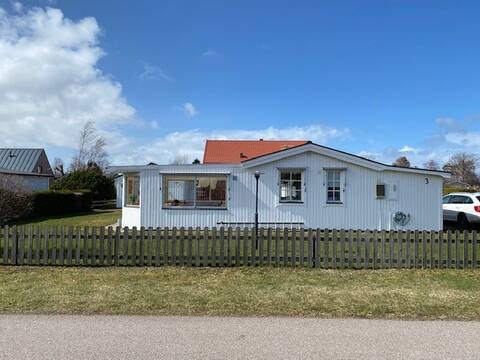 Cozy cottage in lovely Hemmeslöv
