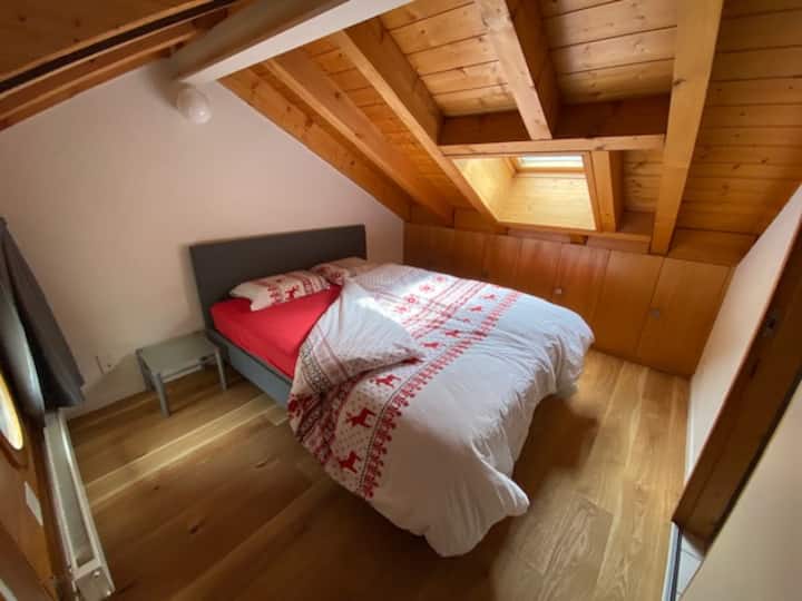 Kitanda 160 x 200 + chumba cha kuogea cha kujitegemea