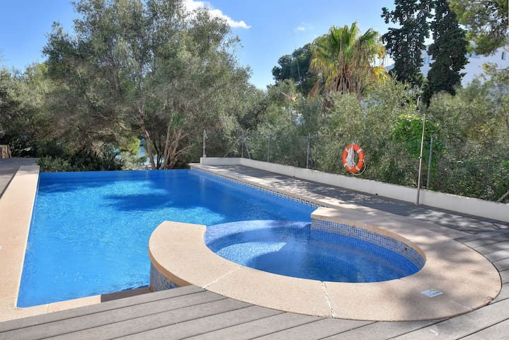 Villa Arran de Mar gallery image 4