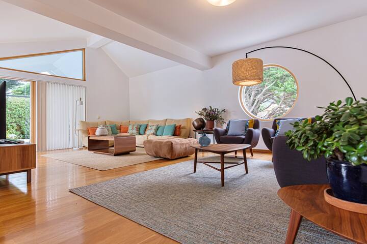 Equinox: Elegant w/pool next to golf & Sintra gallery image 3