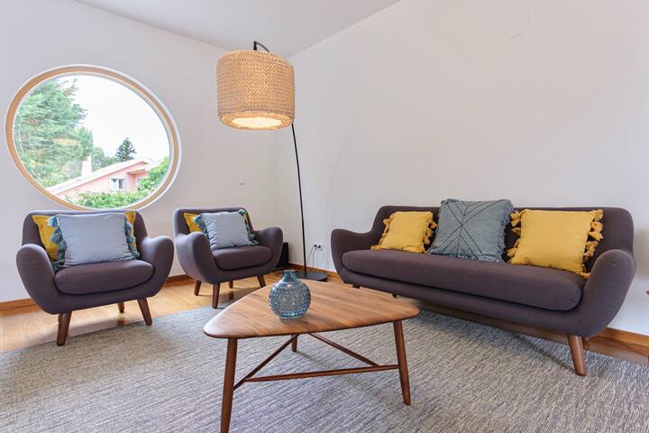 Equinox: Elegant w/pool next to golf & Sintra gallery image 5