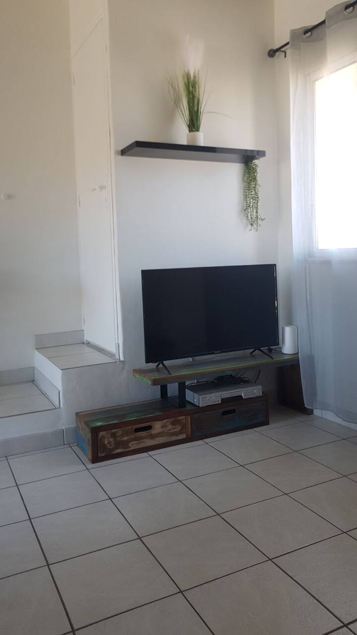 televisheni iliyounganishwa, intaneti