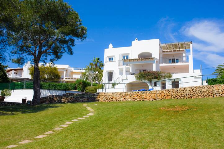 Villa Bahia D’or 15 gallery image 2