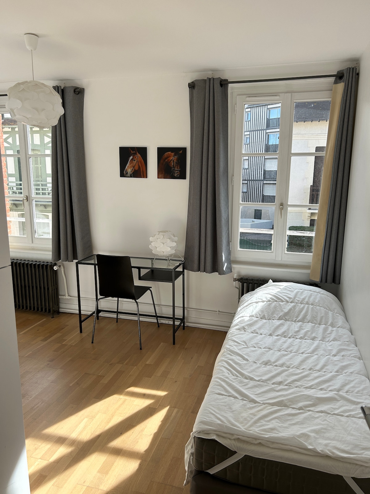 غرفة النوم 2