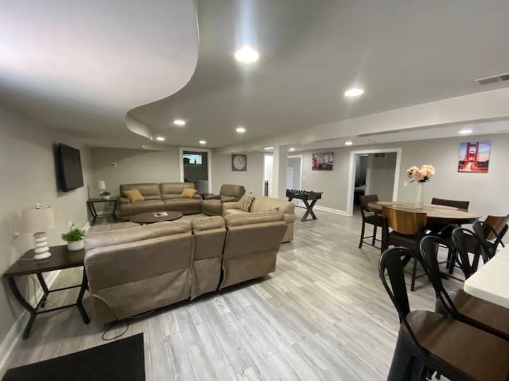 Charming Duplex Lower Unit On Lake Michigan Drive - Kennedy Lake, Allendale