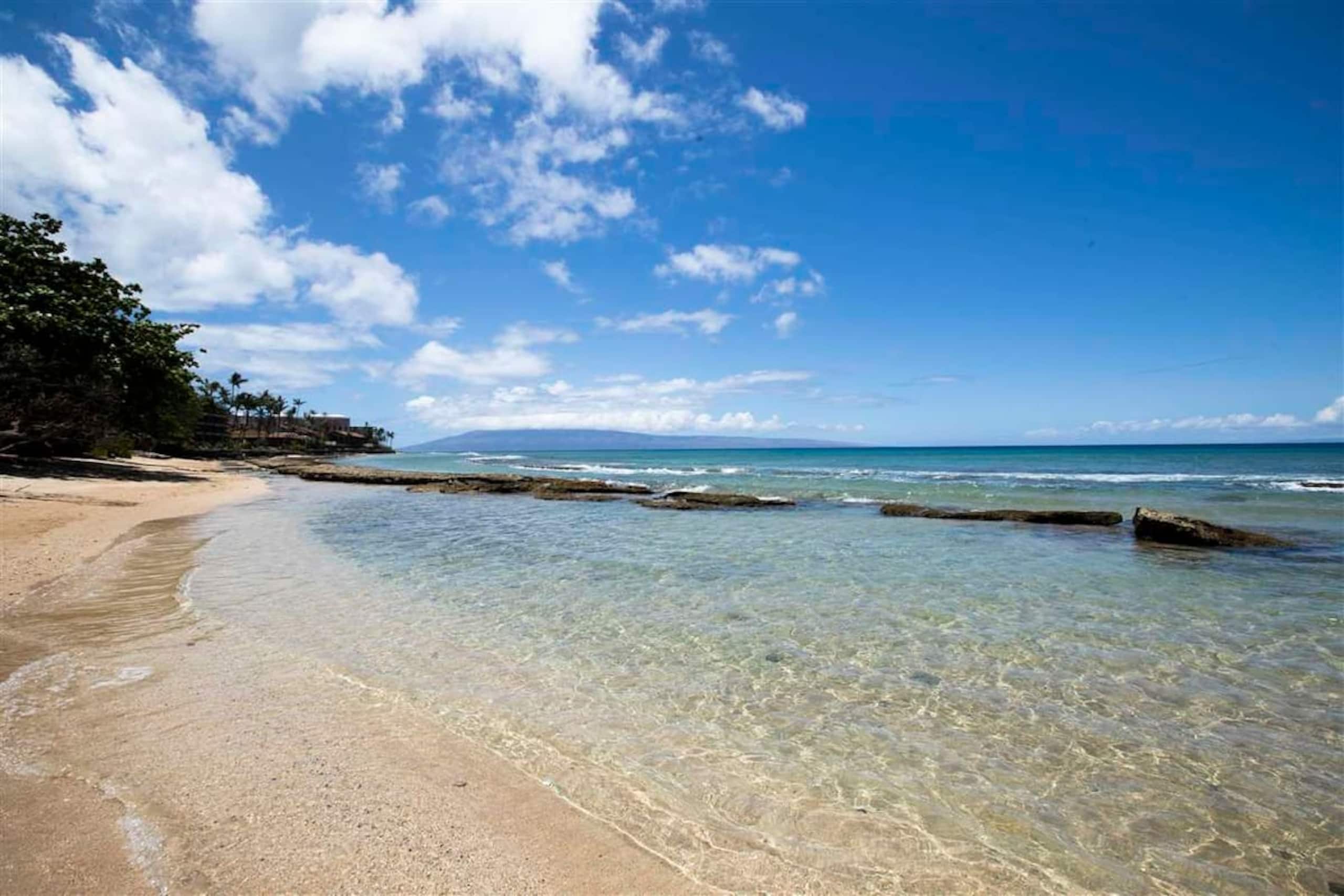 Condo in Lahaina · ★5.0 · 2 bedrooms · 4 beds · 2 baths - Image 10