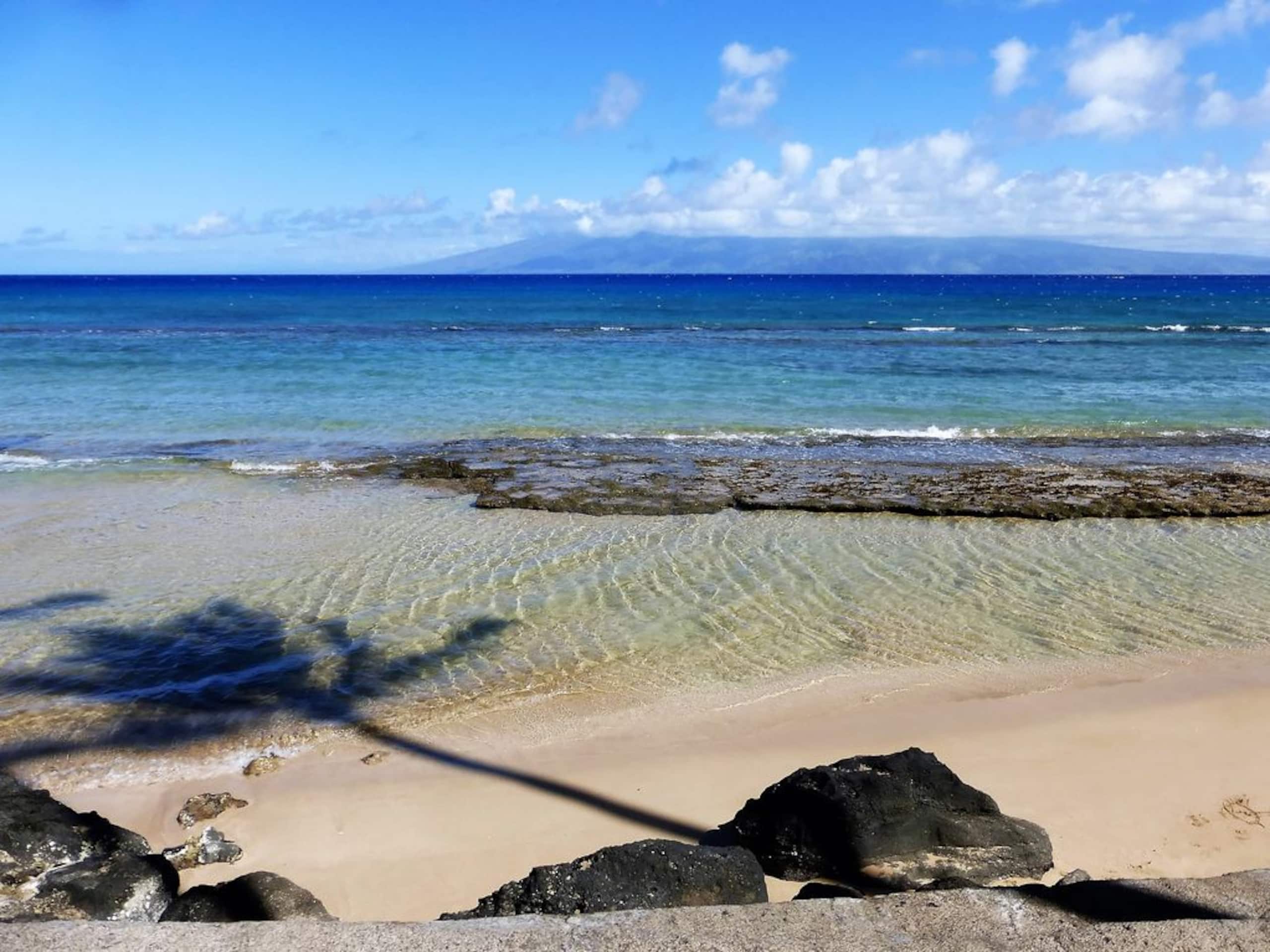 Condo in Lahaina · ★5.0 · 2 bedrooms · 4 beds · 2 baths - Image 12