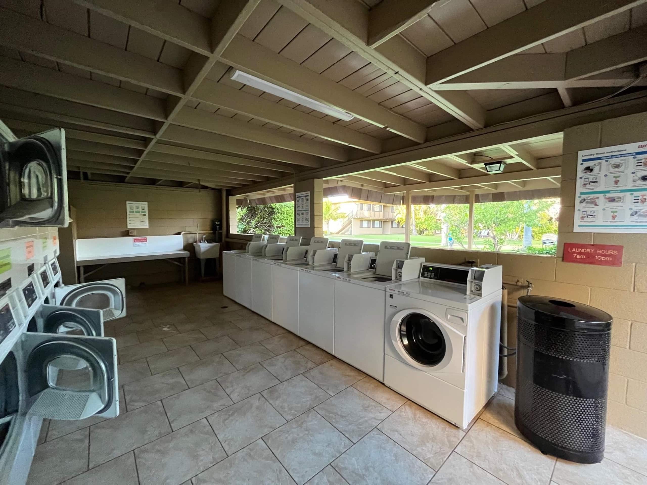 Condo in Lahaina · ★5.0 · 2 bedrooms · 4 beds · 2 baths - Image 9