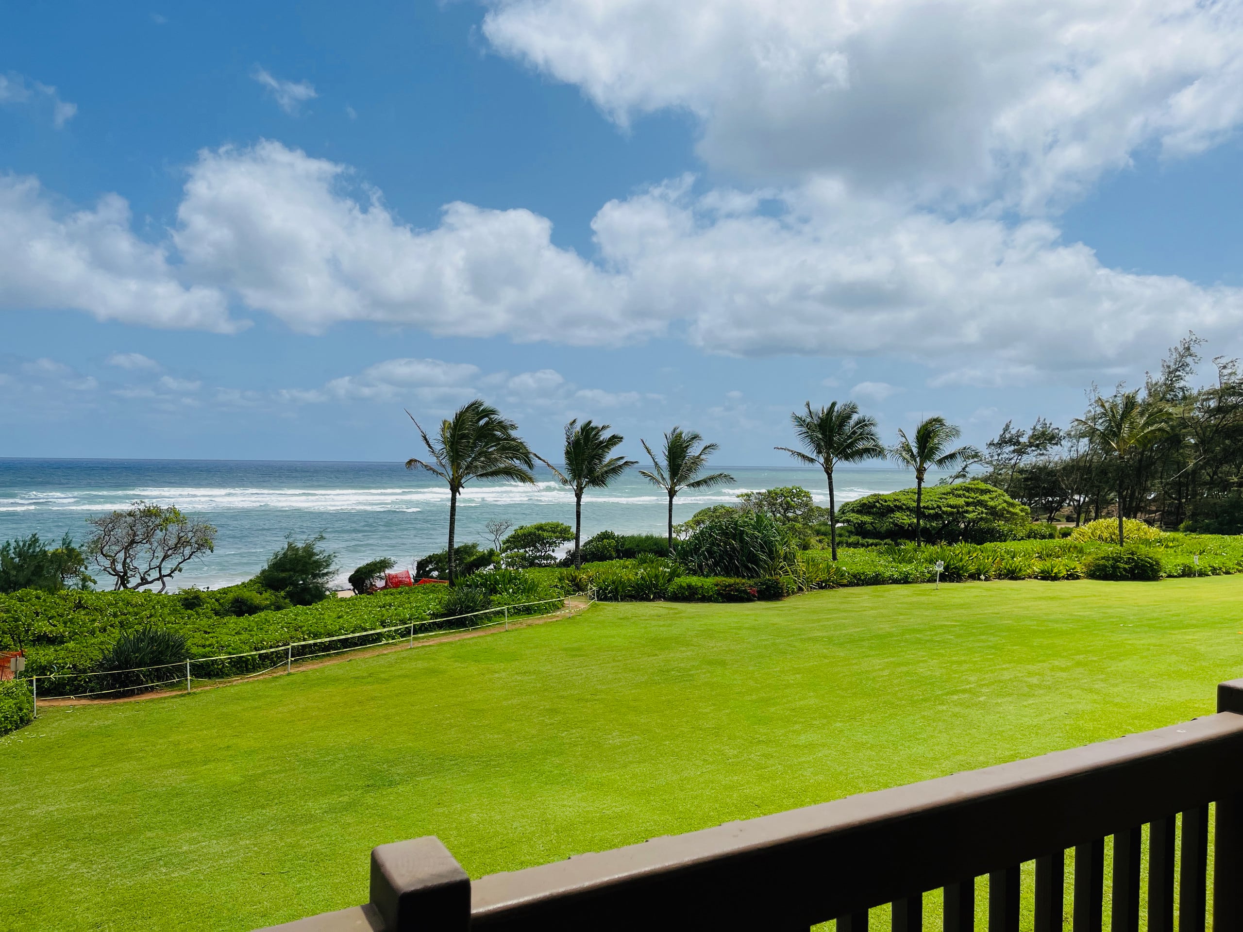 219 Oceanfront steps to sandy beach & bike path - Photo 3