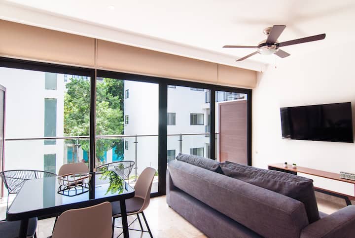 Brand New Luxury Condo Prime Location 213b - Playa del Carmen