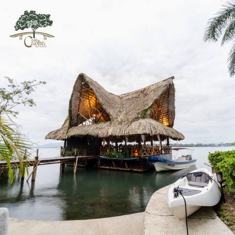 CASA CAOBA: Rio Dulce - Includes chef and staff