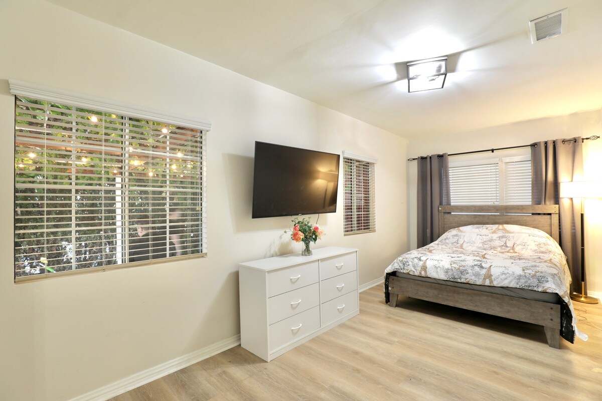 ห้องนอนหลัก