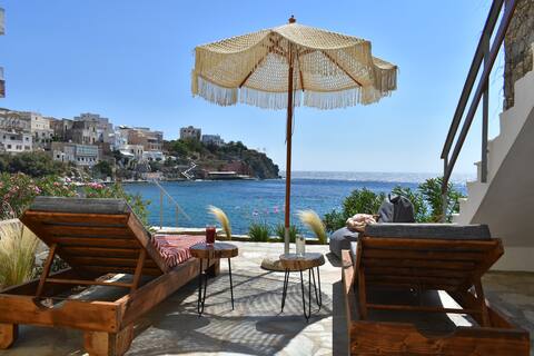 Townhouse in "Vaporia" of Syros