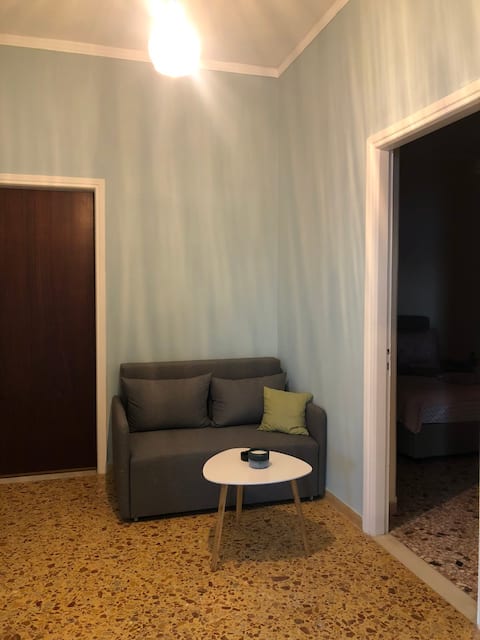 Top performing Airbnb: Beachfront Apartment | Right on the Wave (6p) in Δήμος Βόρειας Κυνουρίας