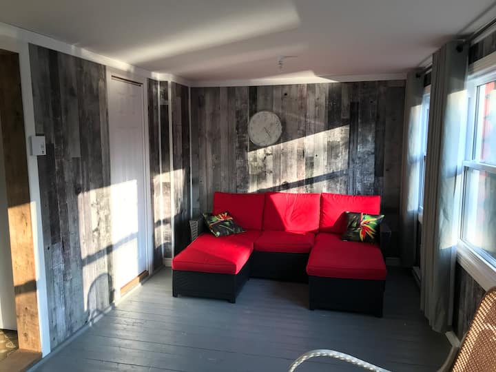 Chalet En Bois Rond Vue Sur Le Lac - Shawinigan