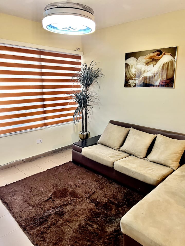 1 BedroomCondo with Free Parking on site Condominiums for