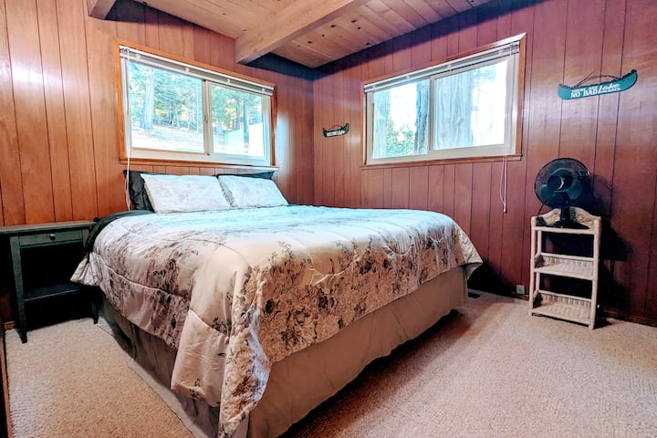 Dormitorio de abajo (dormitorio 1) - Cama tamaño king