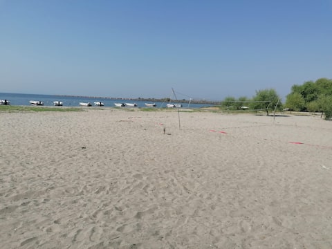 deniz kenarina 50 metre triblex
