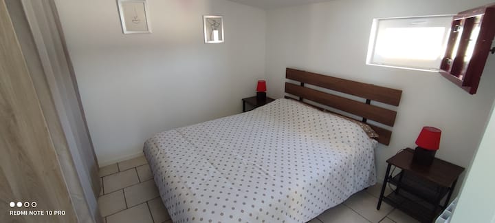 مرتبة ووسائد عالية الجودة