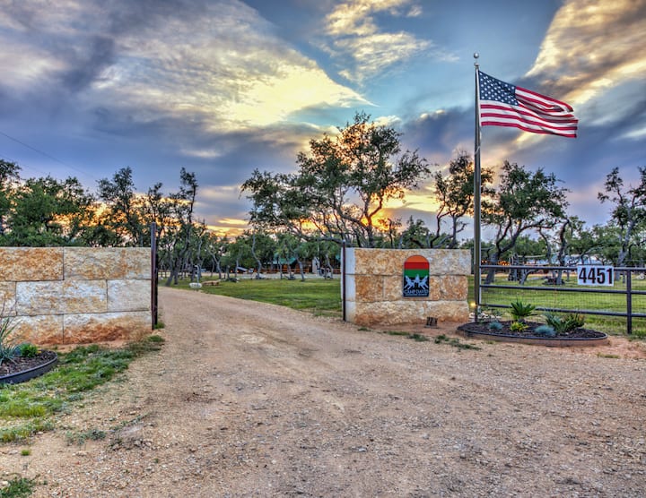 Camp David Deluxe Lodge sleeps 12 - pet friendly - Nature lodges for Rent  in Dripping Springs, Texas, United States - Airbnb