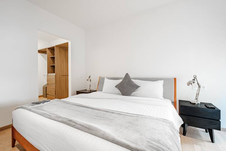 Polanco 2-Bedroom Apartment in Luxury Tower gallery image 2