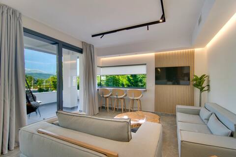 Selin Apartment with Lake Pamvotis view