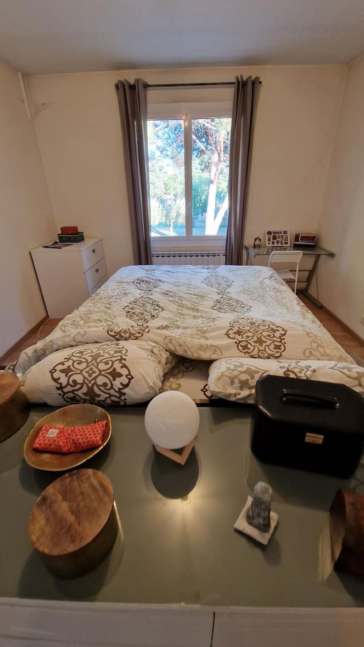 Izba s výhľadom / spálňa