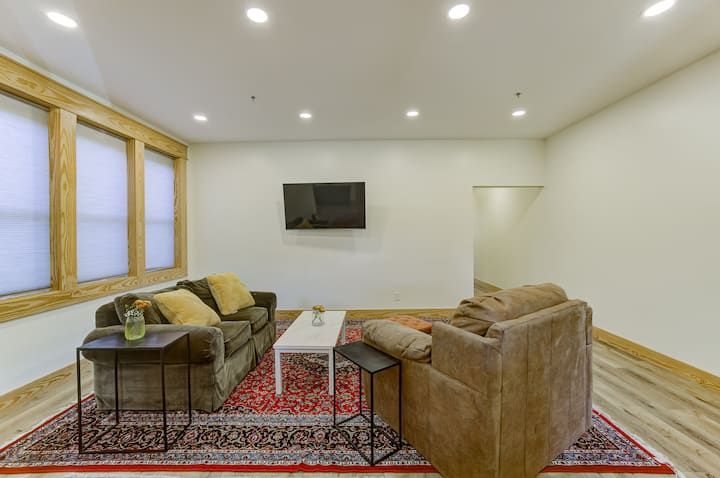 Upscale Private Condo In Downtown Vicksburg! - Vicksburg, MS
